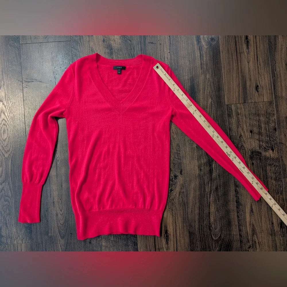 J. Crew 100% Merino Wool V Neck Lightweight Sweater XS